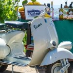 In vespa alla scoperta degli antichi segreti della cucina partenopea