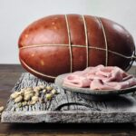 Mortadella Day 2025: La Regina Rosa del gusto celebra il suo legame con il cinema