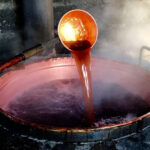 A Roccamontepiano (Chieti) un Presidio Slow Food per salvare la tradizionale cotta del mosto d’uva