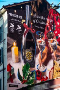 A Milano il nuovo murale Prosecco DOC dedicato al simbolo delle feste: il panettone