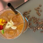 Espresso a Natale: regalo, ingrediente, simbolo di convivialità. Il caffè come tradizione delle festività