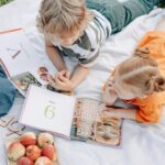 Più libri più liberi: più lettori giovani nel 2025, ma calano tempi e frequenza di lettura, secondo i dati dell’Osservatorio AIE